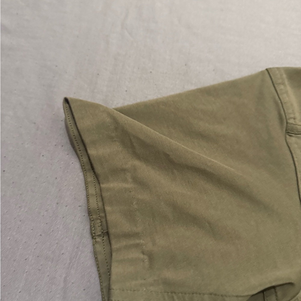 Arcteryx Men’s Polo Shirt size Small. - Picture 5 of 12